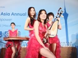 Chinese Traditional Gu Zheng/ Pipa Live Play in Macau